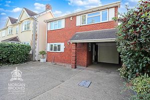 Front Of Proeprty- click for photo gallery